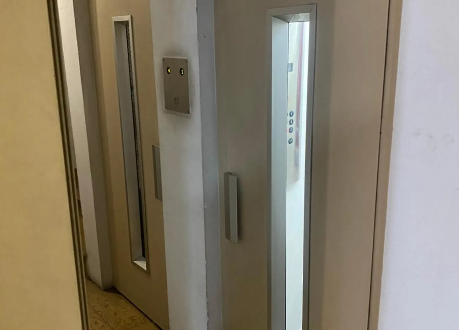 Hostel Hostal Granvia 628 Barcelona