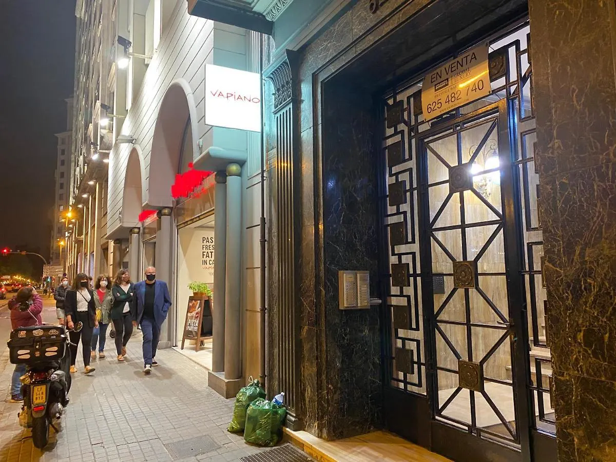Hostal Granvia 628 Barcelona Hostel