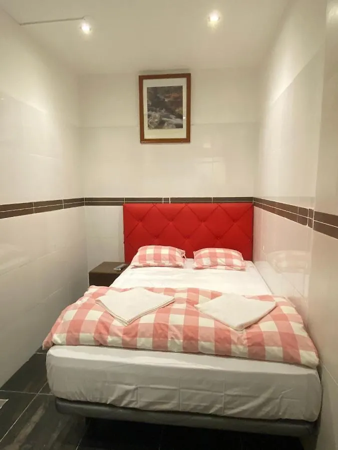 Hostel Hostal Granvia 628 Barcelona