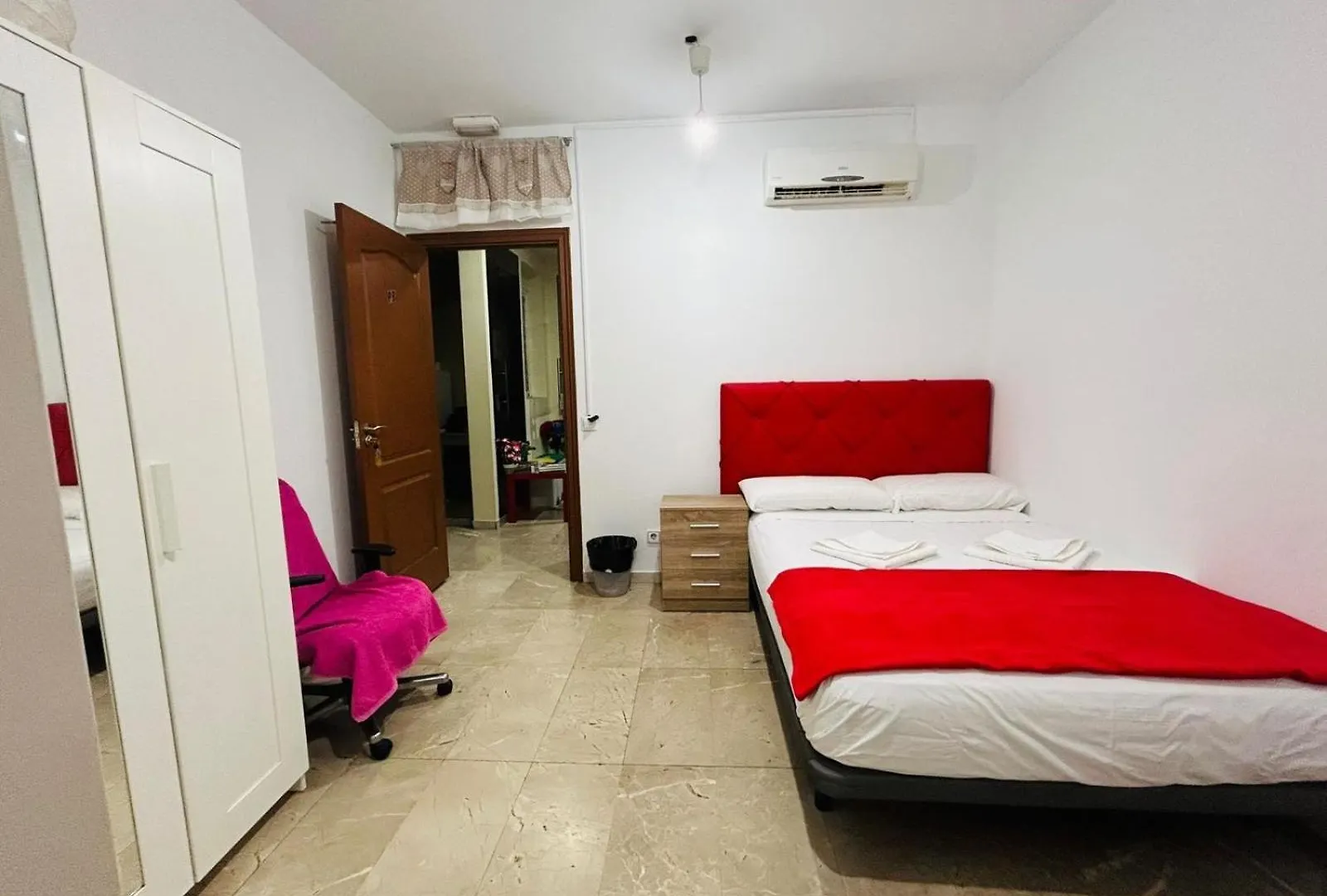 Hostal Granvia 628 Barcelona Spain